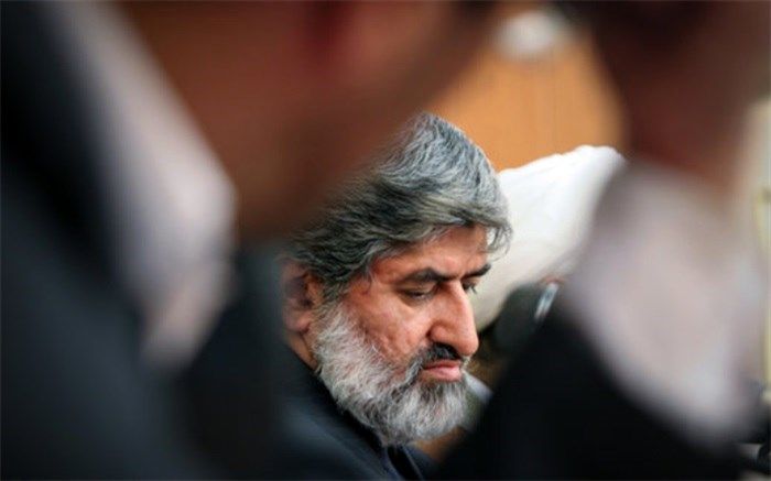 علی مطهری خبرداد: تذکر رهبری به صداوسیما به‌خاطر نحوه انعکاس اخبار مربوط به قتل همسر «نجفی»