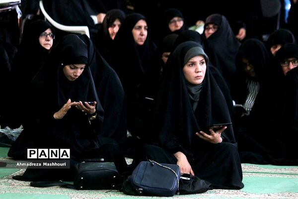 مراسم سالگرد ارتحال بنیان‌گزار جمهوری اسلامی ایران در مصلی امام خمینی تبریز