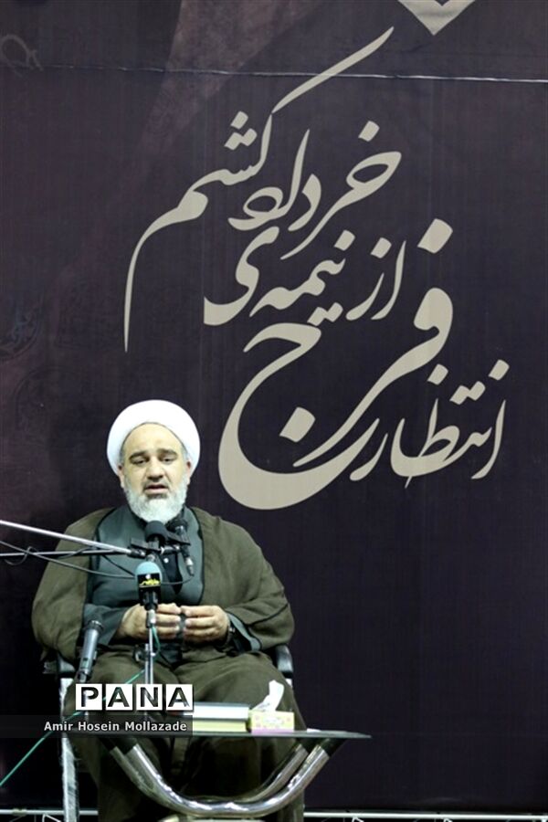 مراسم بزرگداشت ارتحال امام خمینی (ره) در ارومیه