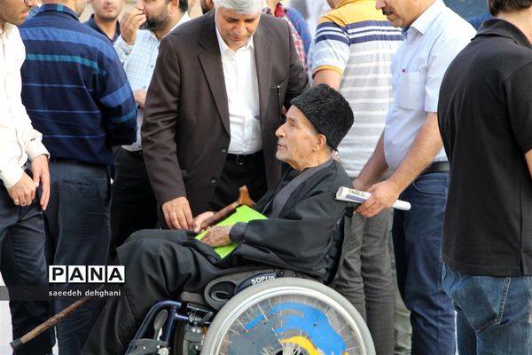 برگزاری مراسم سی امین سالگردارتحال ملکوتی حضرت امام (ره) در شیراز