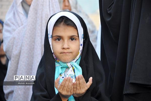 نماز عیدسعیدفطر درشهرستان خوسف خراسان جنوبی