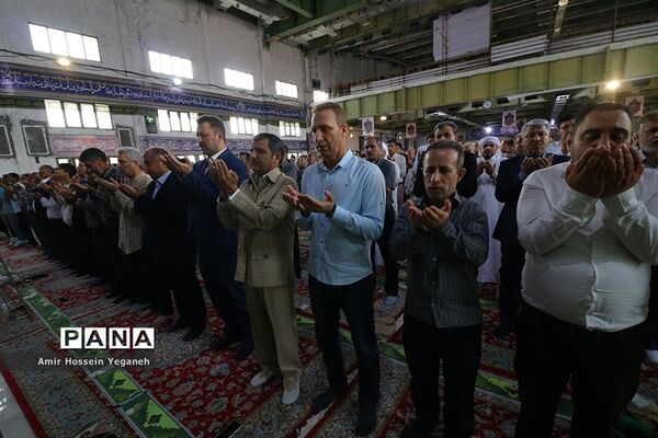 برگزاری نماز عید سعید فطر در مصلی جزیره کیش
