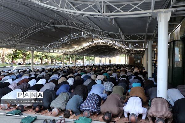 اقامه نماز عید سعید فطر در ارومیه