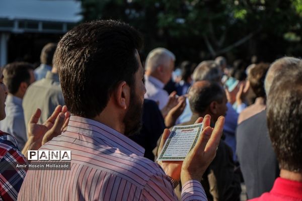 اقامه نماز عید سعید فطر در ارومیه