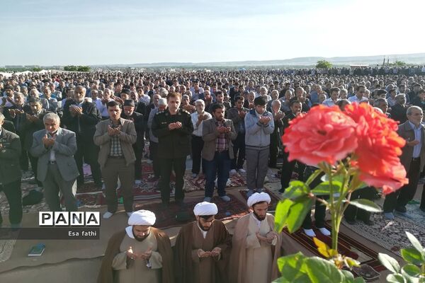 نماز عید فطر شهرستان آذرشهر