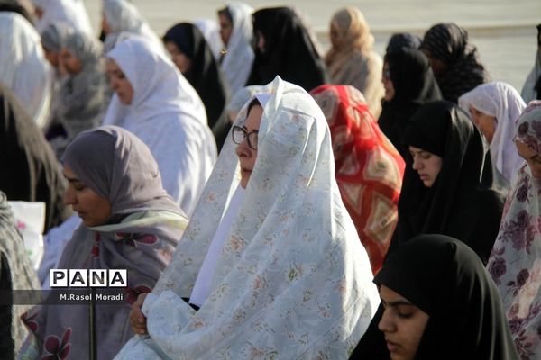 نماز عید سعید فطر در بندرعباس