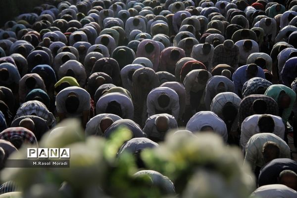 نماز عید سعید فطر در بندرعباس