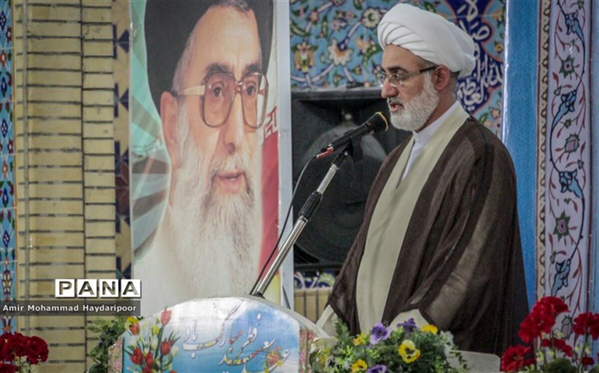تلاش های جهادی درون مسئولان شکل بگیرد