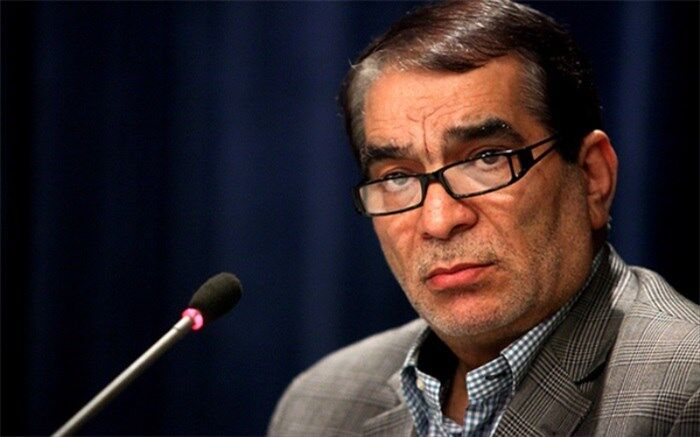 کوهکن : ادب و تواضع خاتمی مثال‌زدنی است