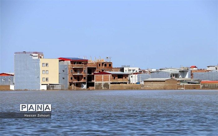 خدمت‌رسانی آموزش و پرورش پس از سیل گلستان: از توزیع 52 کانکس تا تخصیص 50 میلیارد ریال برای نوسازی مدارس