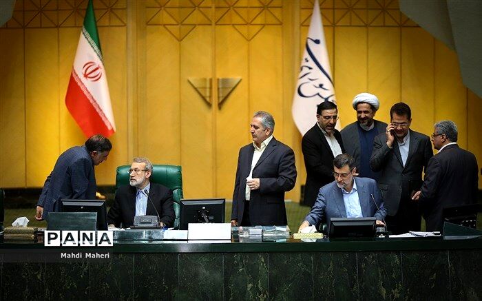 پزشکیان و مصری نایب رئیس شدند، مطهری از هیأت رئیسه رفت