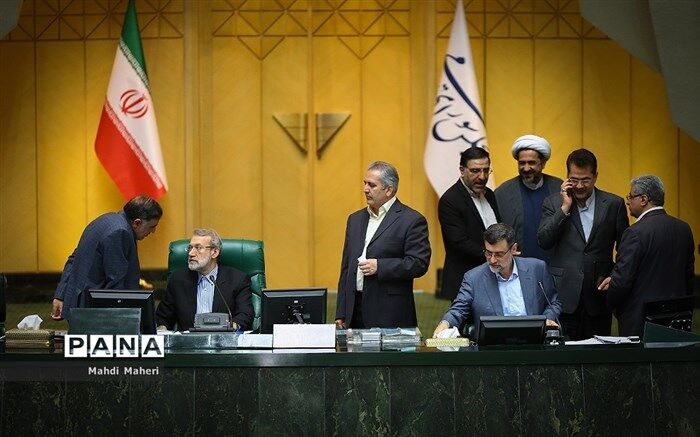 پزشکیان و مصری نایب رئیس شدند، مطهری از هیأت رئیسه رفت