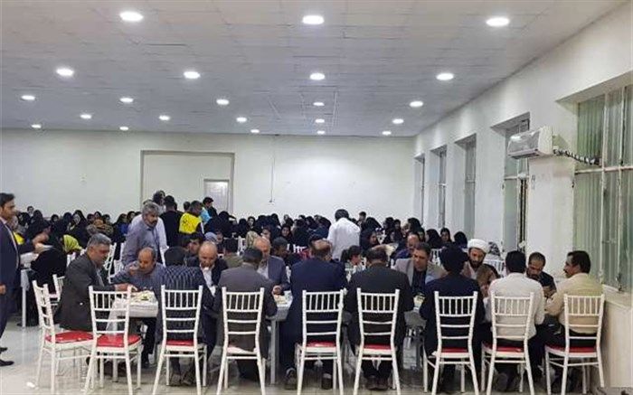 برگزاری مراسم افطاری برای ایتام در مسجدسلیمان