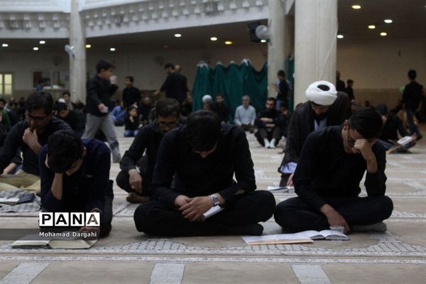 مراسم شب قدر در پردیسان قم