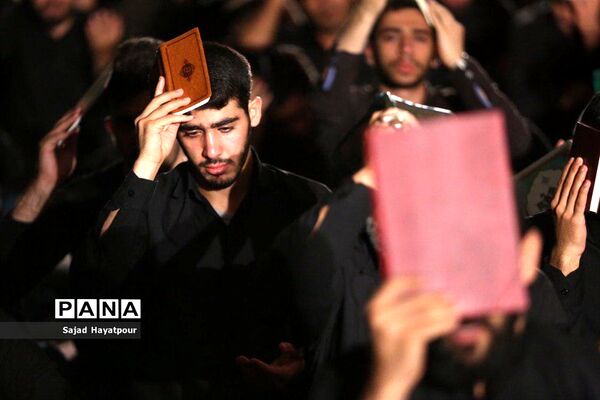 مراسم شب قدر در جوار گلزار شهدای علی ابن جعفر علیه السلام قم
