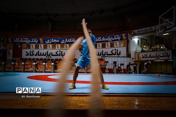 تمرین تیم ملی کشتی فرنگی