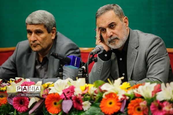 نشست صمیمی وزیرآموزش و پرورش با مدیران رسانه