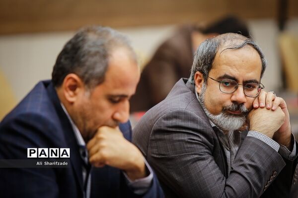 نشست صمیمی وزیرآموزش و پرورش با مدیران رسانه
