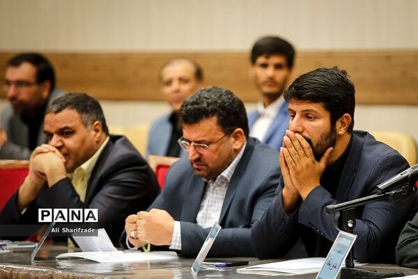 نشست صمیمی وزیرآموزش و پرورش با مدیران رسانه