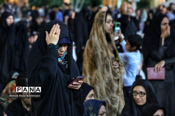 مراسم احیا شب بیست و سوم در حرم مطهر شاهچراغ (ع)