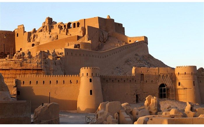 انتقاد معاون میراث‌فرهنگی از وجود ساخت‌و‌سازهای ناهمگون در بم