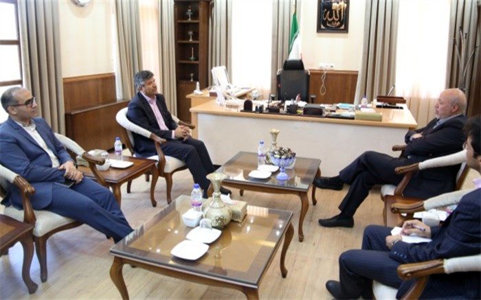 دانشگاه فرهنگیان هیئت اندیشه‌ورز و مکمل آموزش و پرورش است