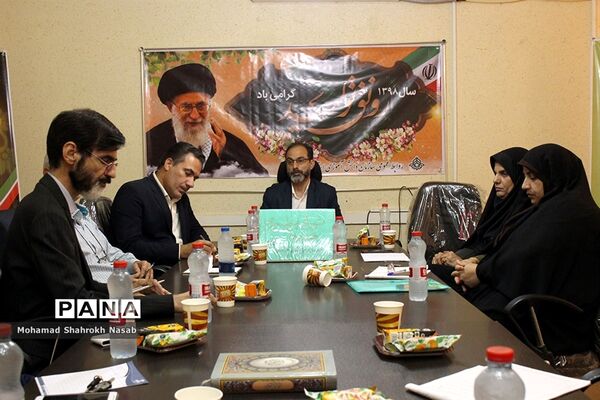 نشست شورای برنامه‌ریزی سازمان دانش‌آموزی خوستان