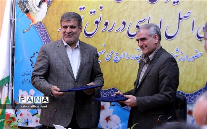 فولادوند: هر فرهنگ سازی باید از پیش دبستانی شروع شود