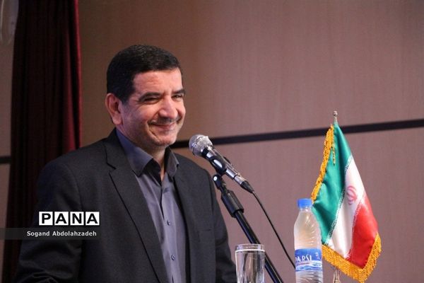 گردهمایی مدیران مدارس میاندرود