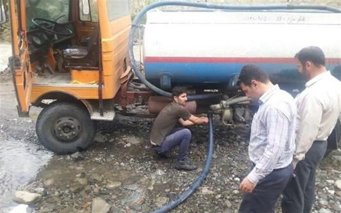 خودرو آب فروشان در دماوند توقیف شد