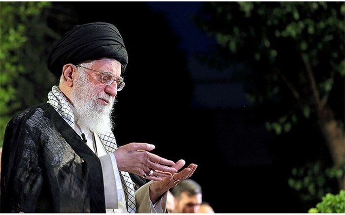 جشن  30 سال زعامت حضرت آیت الله خامنه ای( مدظله العالی) در سالن انقلاب  یاسوج برگزار شد