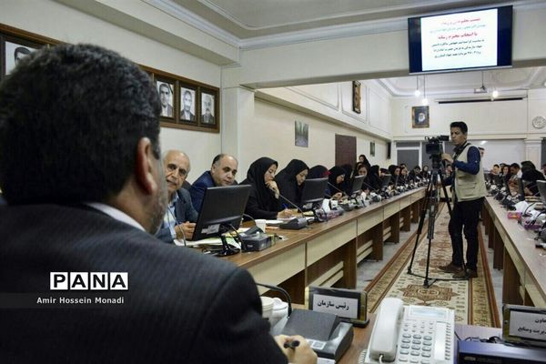 نشست خبری فتحی، رئیس سازمان جهاد کشاورزی آذربایجان شرقی