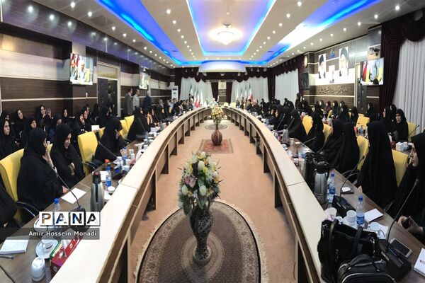 گردهمایی فرماندهان کانون‌های بسیج فرهنگیان شهرستان‌های استان آذربایجان شرقی