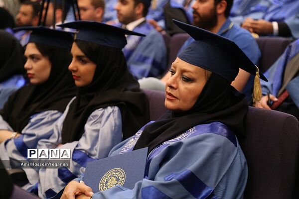 یازدهمین  مراسم دانش آموختگی دانشجویان پردیس بین الملل دانشگاه شریف جزیره کیش