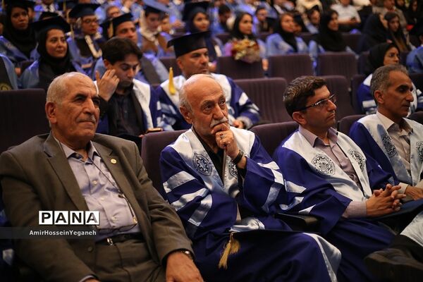 یازدهمین  مراسم دانش آموختگی دانشجویان پردیس بین الملل دانشگاه شریف جزیره کیش