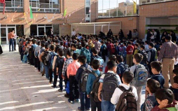 امکان ادامه تحصیل دانش‌آموزان نظام قدیم در مدارس بزرگسالان، آموزش از راه دور و ایثارگران