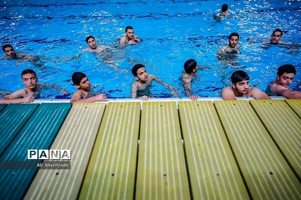 تمرین تیم ملی واترپلو نوجوانان ایران‬‎