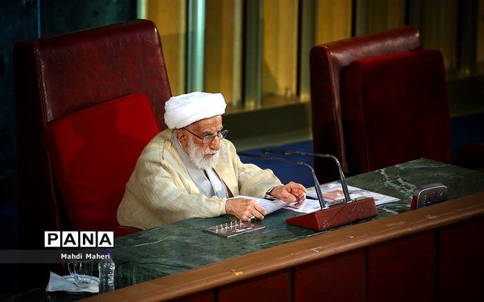 جنتی: موضع رهبر انقلاب در دیدار نخست وزیر ژاپن دولت آمریکا را تحقیر کرد