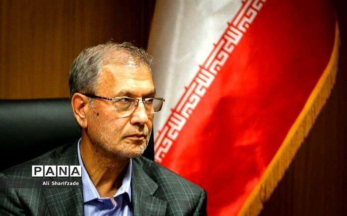 مهر ورود به ایران از گذرنامه گردشگران خارجی حذف شد