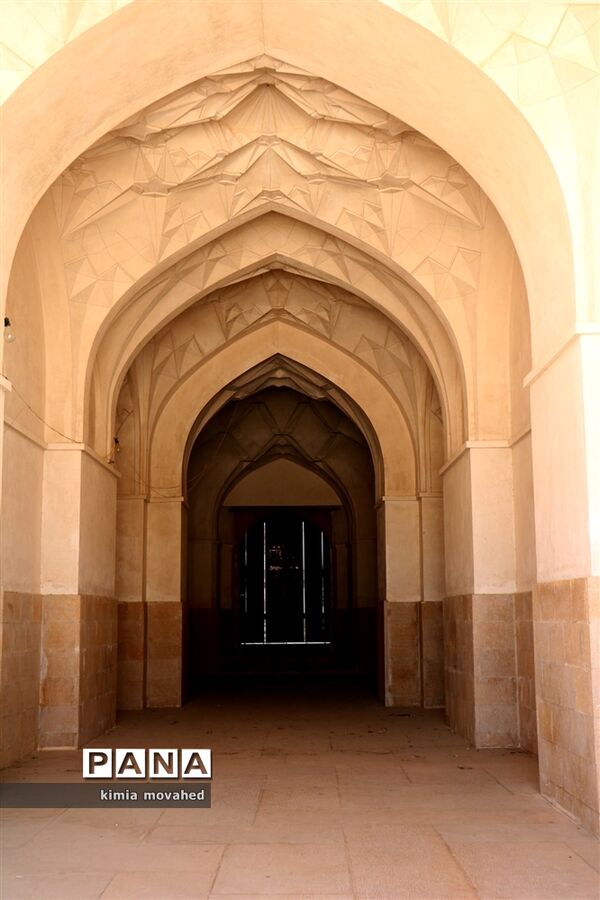 مسجد آدینه، عتیق شهر شیراز