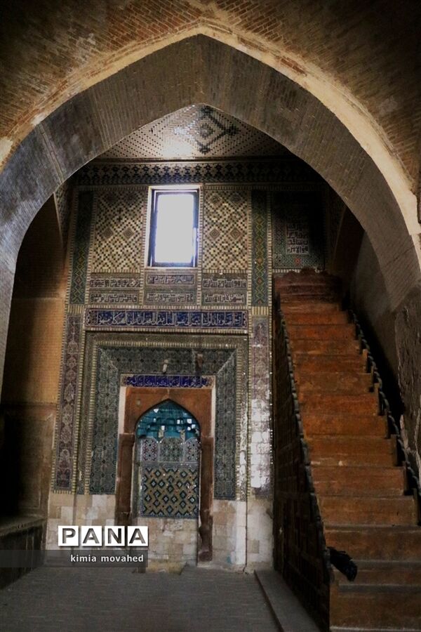 مسجد آدینه، عتیق شهر شیراز