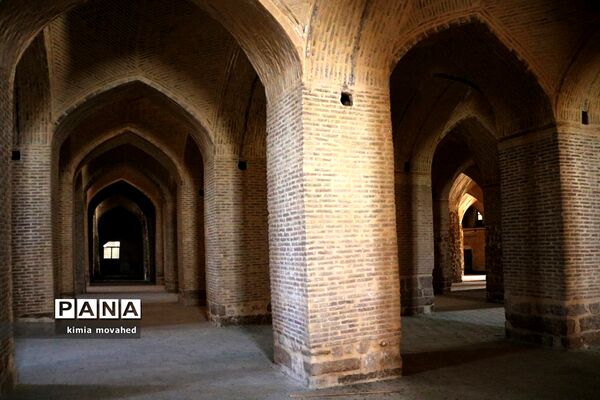 مسجد آدینه، عتیق شهر شیراز