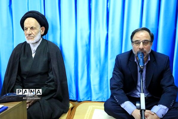 دیدار اعضای شورای عالی بسیج اساتید استان با نماینده ولی فقیه
