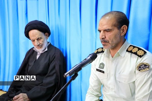 دیدار رئیس پلیس و پرسنل مواد مخدر استان با نماینده ولی فقیه در خراسان جنوبی