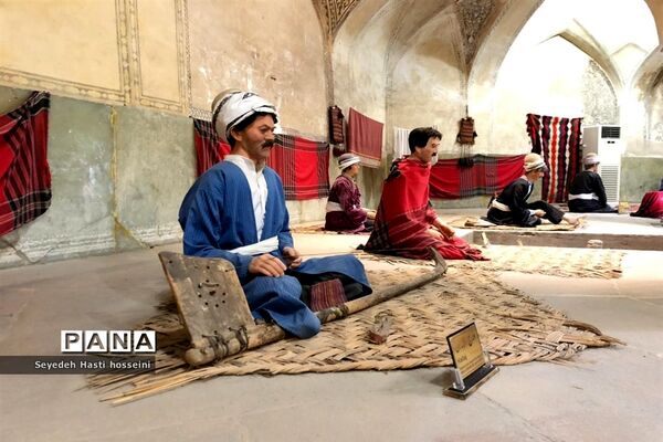 حمام وکیل