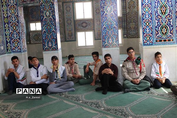 نشست مشترک مجامع اعضا،مربیان و شوراهای دانش‌آموزی اصفهان