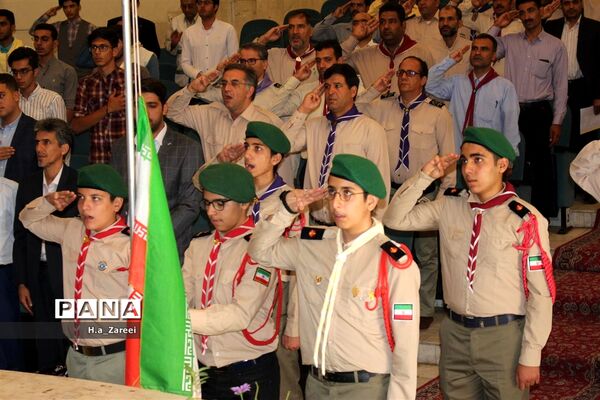 نشست مشترک مجامع اعضا،مربیان و شوراهای دانش‌آموزی اصفهان