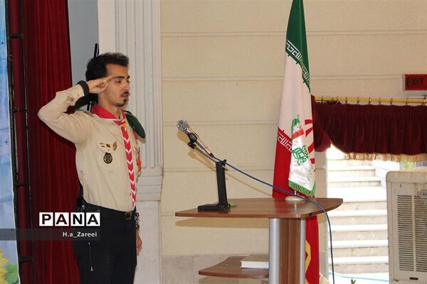 نشست مشترک مجامع اعضا،مربیان و شوراهای دانش‌آموزی اصفهان