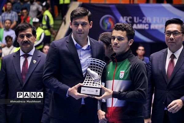 جشن اختتامیه فوتسال زیر 20 سال آسیا یا قهرمانی ژاپن