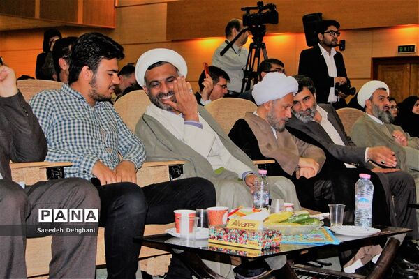 تقدیر از برگزیدگان جشنواره استانی شعر غدیر